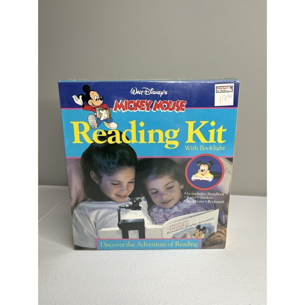 Vtg Walt Disneys Mickey Mouse Reading Kit With Booklight NIB